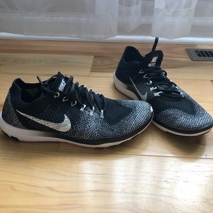 Nike Free Focus Flyknit 2 women’s sneaker